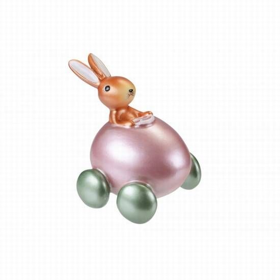 Hase im Ei-Auto rose