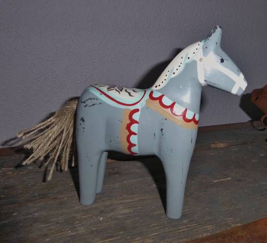 Pferd Milo antik