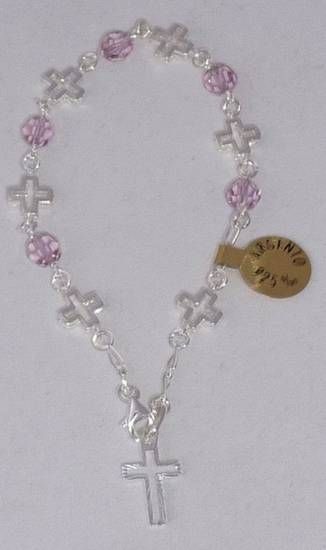 Rosenkranz-Armband mit Swarovski-Steinen.