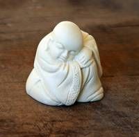 Buddha entspannt mini