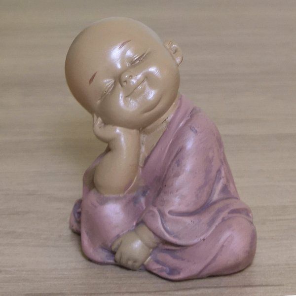 Kleiner Buddha versonnen
