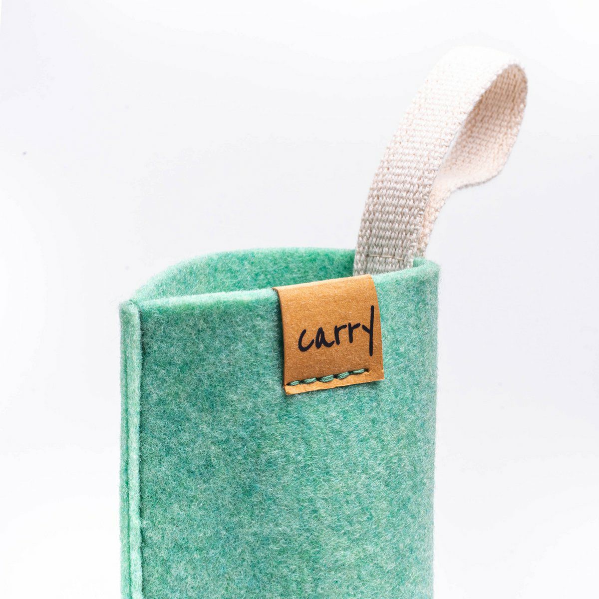 Upcycling-Flaschenhülle für Carry Bottle 07 l