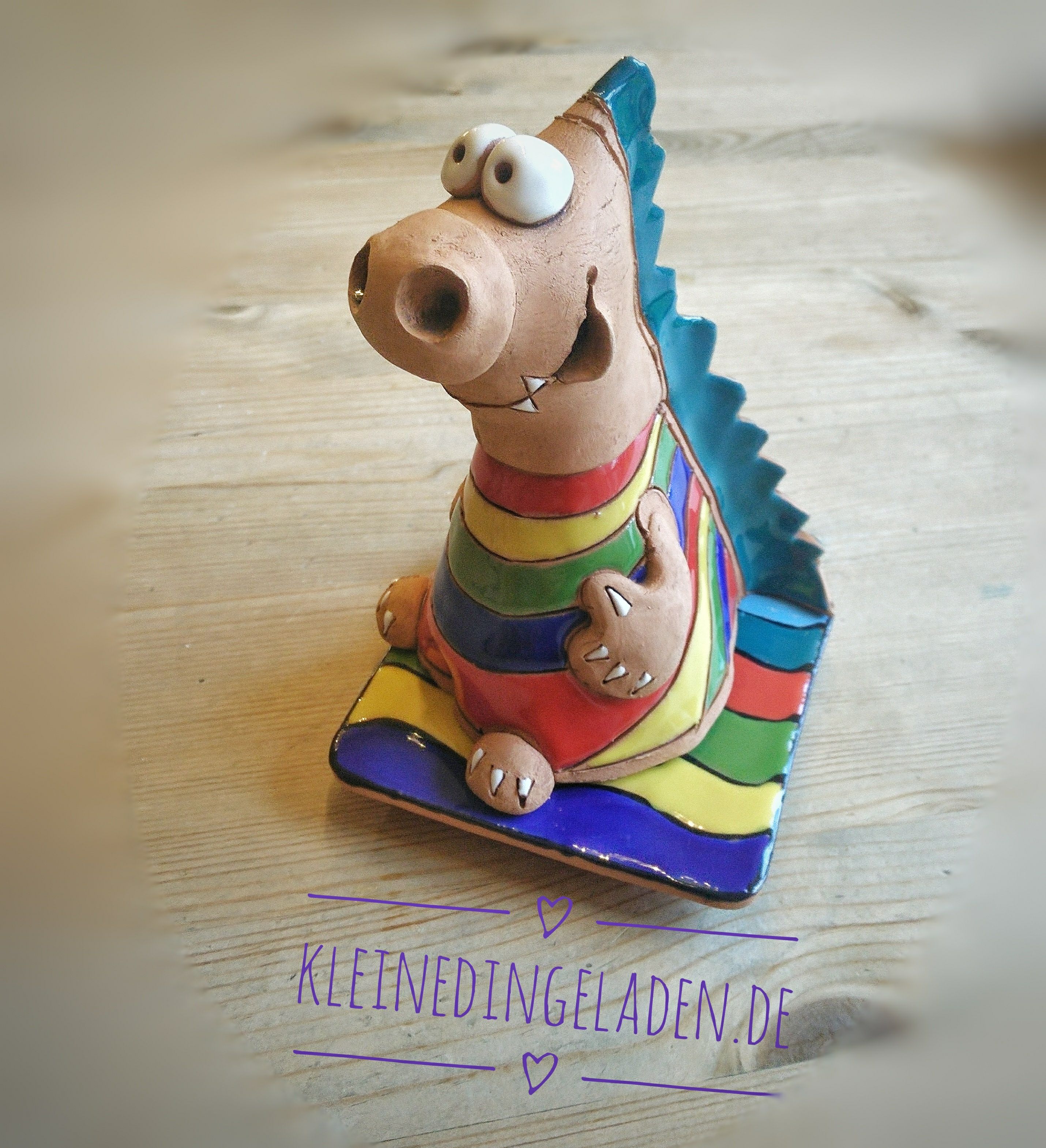 Ton-Räucherfigur Drache