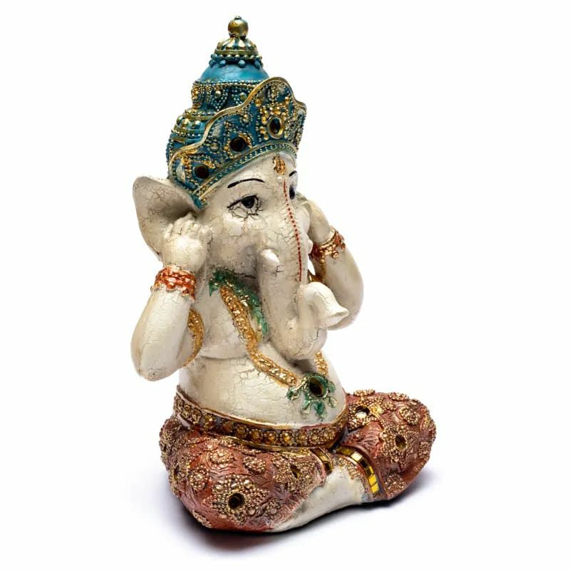 Ganesha Statue Hören